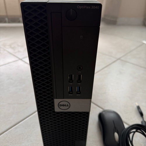 Dell Optiplex 3040 like new with mouse and keyboard