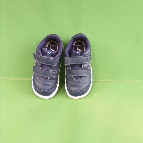 Puma baby sneakers size 22 used