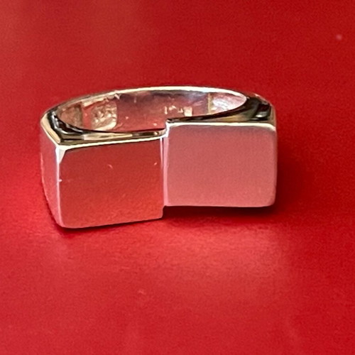 Silver 925 ring solid 8g size 58-59 vintage like new