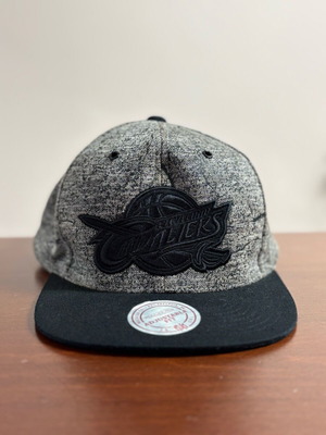 Cleveland Cavaliers basketball hat new Mitchell & Ness