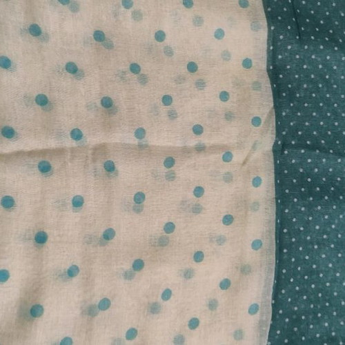 Scarf used, polka dot pattern