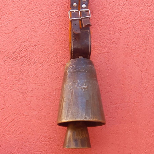 Cypriot bronze bell used, 2.5 kilos with strap