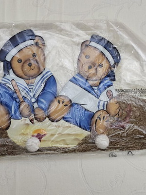 Children's hanger with 4 hooks new