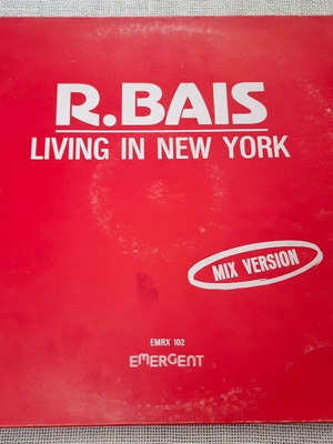 R. Bais Living In New York 12' μεταχειρισμένο, ηλεκτρονική
