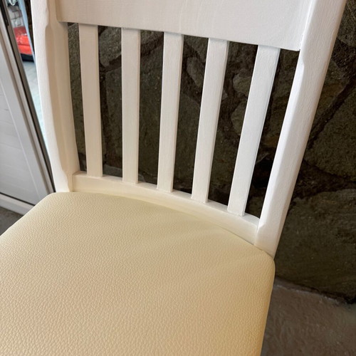 Stool refurbished, white matte lacquer finish