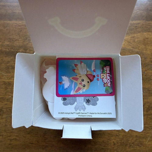 McDonald’s Happy Meal Adopt Me 2025 Figure new