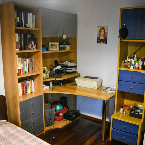 Desk with shelves like new