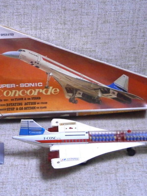 Αεροπλάνο Concord καινούργιο με κουτί, μπαταρίας, vintage, κατασκευασμένο στην Ελλάδα