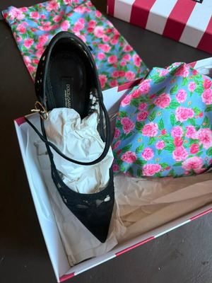 Dolce & Gabbana shoes size 36 like new