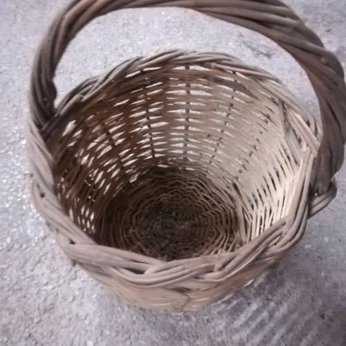 Baskets used, pack of 4, two large low, one tall and one small