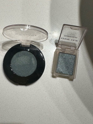 Satin eyeshadows gray-green used, ERRE DUE & Oriflame