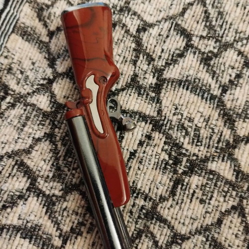 Dikano lighter used with metal barrel