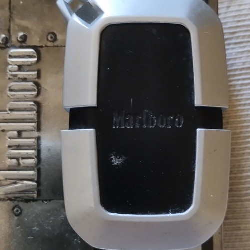 Marlboro vintage lighter