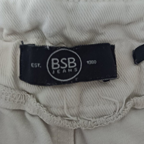 Women's pants pack of 3 like new, white and beige, size XS