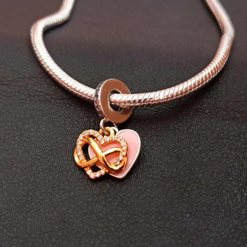 Pandora Family Forever Charm like new, silver