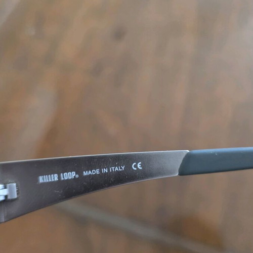 Killer Loop sunglasses used with pink mirror lens and defect
