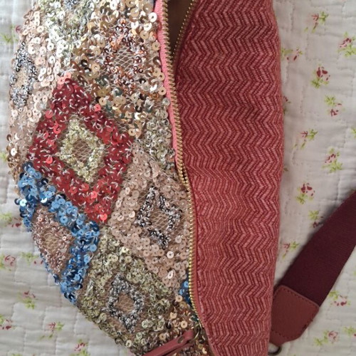 Bag with sequins like new