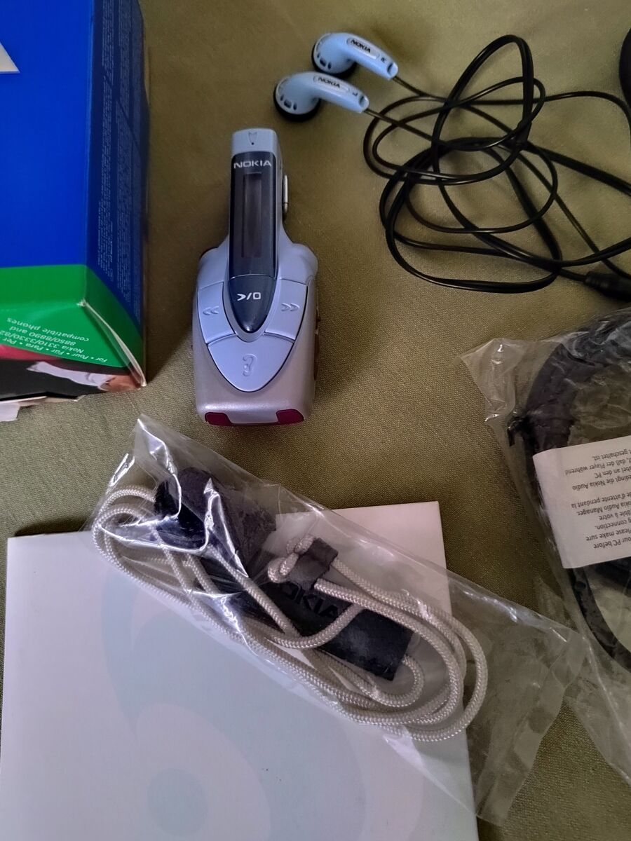Nokia Music Player HDR-1 2001 full set,… - € 140,00 - Vendora.cy