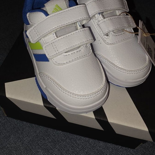 Adidas no21 baby shoes, new, size 12 cm insole