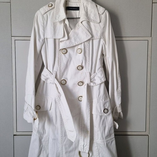 Zara off white trench coat with belt size L used