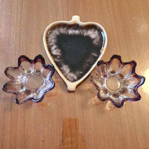 Glass set in purple shades like new, two bowls and platter