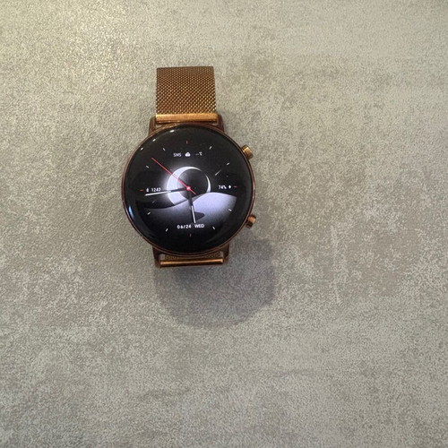 Huawei Watch GT 2 smartwatch used, gold 42mm