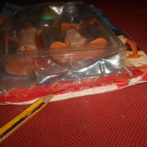 Pocahontas collectible figures 1994 Mattel used set
