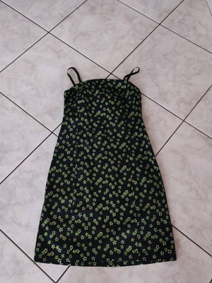 N.small summer dress black like new with adjustable straps