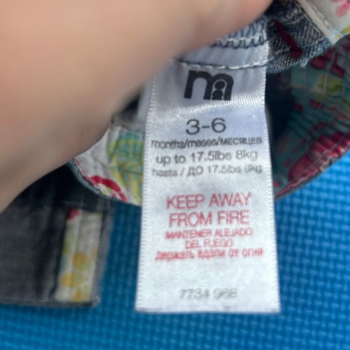 Mothercare baby girls denim shorts with floral embroidery like new, 3-6 months