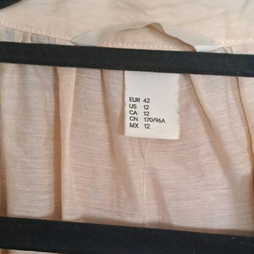 H&M shirt soft peach with oversized balloon sleeves, new