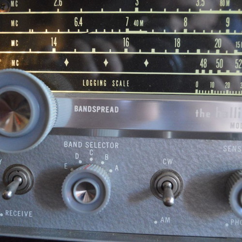 Hallicrafters S-107 receiver like new, made in 1960