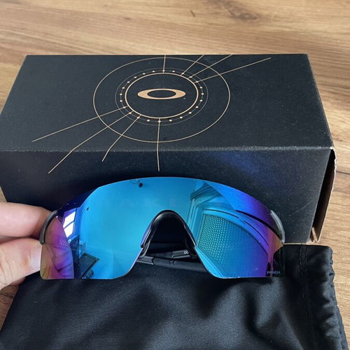 Oakley Evzero Blades men's sunglasses with black frame and blue mirror lens