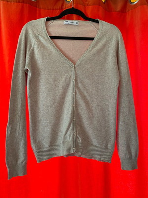 Zara cardigan classic in grey and beige, like new, large