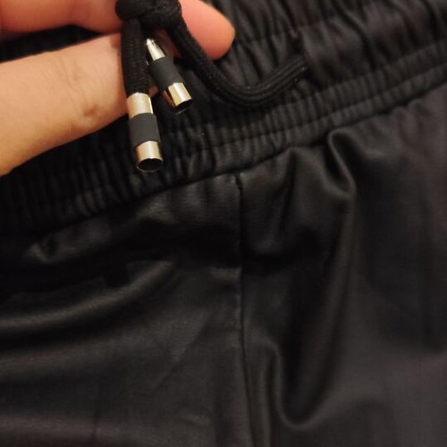Thin black leatherette pants like new, size L