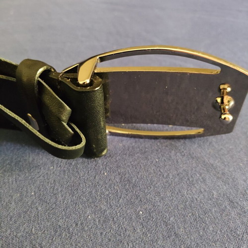 Cesare Paciotti black leather belt like new, size 75