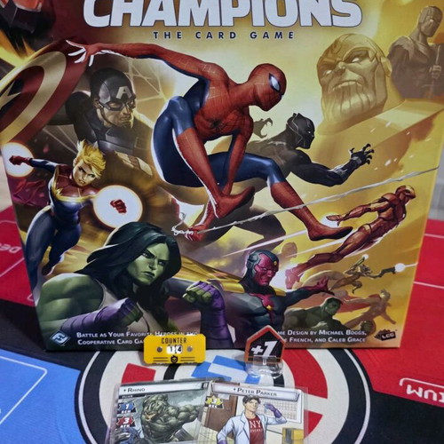 Marvel Champions: The Card Game σαν καινούργιο με επεκτάσεις Thor, Hulk, Captain America, Green Goblin