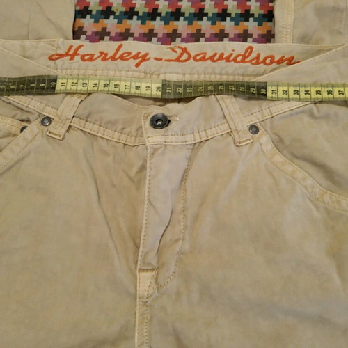 Harley Davidson men's jeans size 30 like new, beige