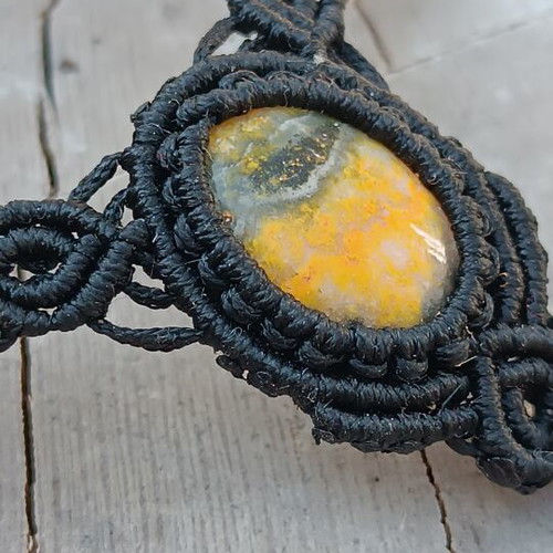 Macrame bracelet with yellow bumblebee jasper adjustable size