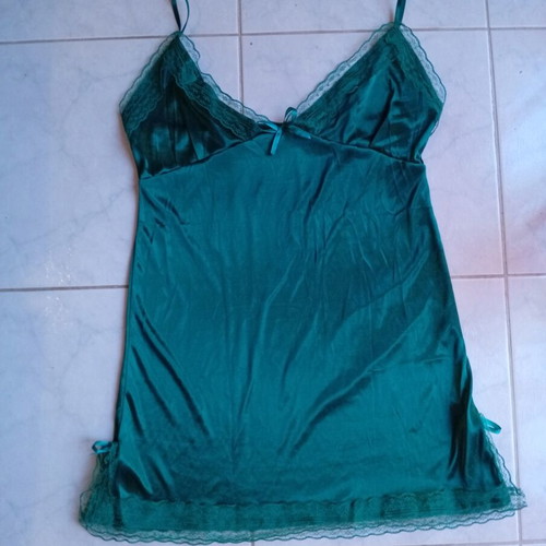 Staten women's nightdress, green, lace trim, size L