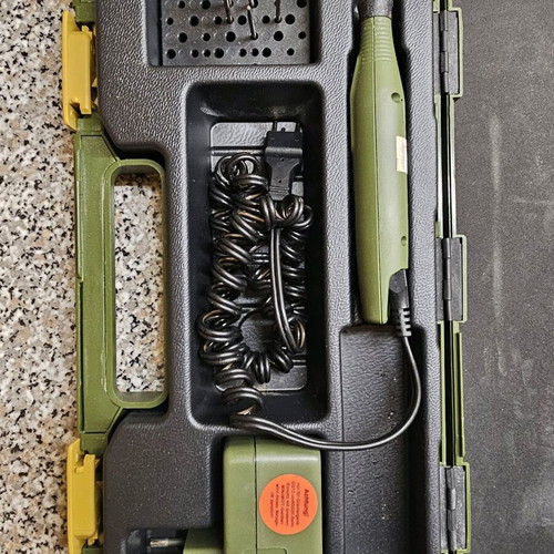Rotary engraving multitool 12V GG 12+ used set with case