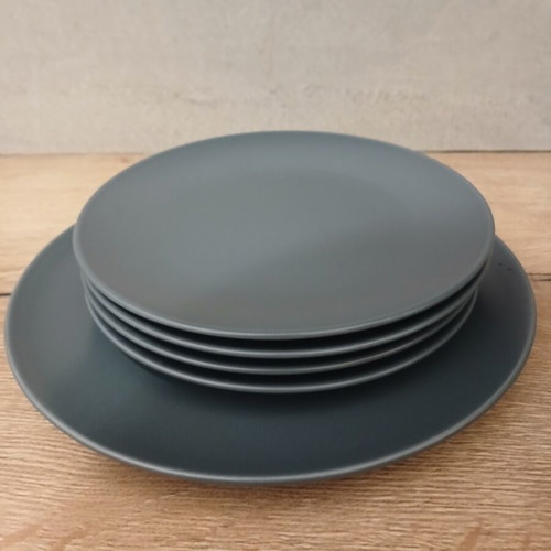 Ikea plate set, grey, 4 small and 1 large