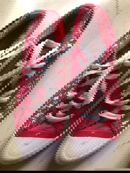 Diesel γυναικεία βαθυκόκκινα sneakers Νο 41