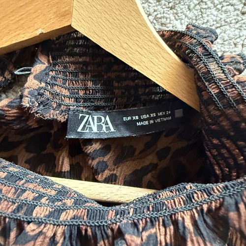 Zara leopard dress like new, size XS-S