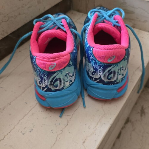 Asics women's shoes size 37.5 used, colorful sports
