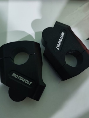 Motowolf Universal Handlebar Risers 22mm, New