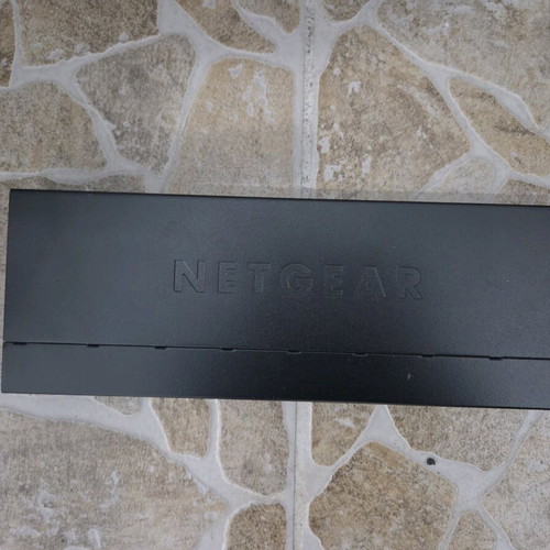 NetGear GS316-300EUS L2 Switch like new