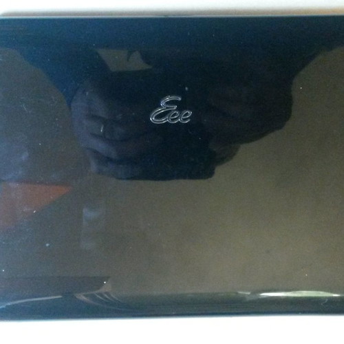 Asus Eee PC 1005HA used without hard drive with broken lid