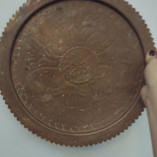 Decorative plate used, medium size, tabletop or hanging