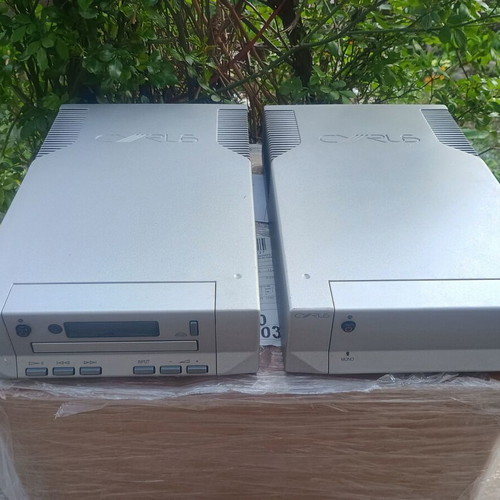 Mission Cyrus Quattro CD/Pre and SmartPower Amp high-end system like new