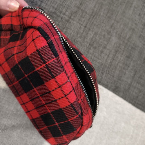 Women's toiletry bag, red